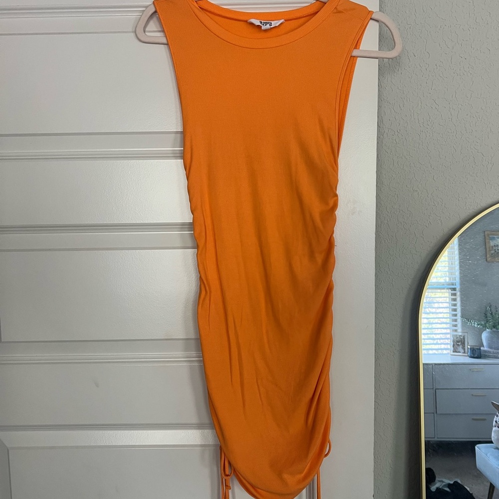 BB Dakota Orange Ribbed Dress! Size Medium! Never Worn!